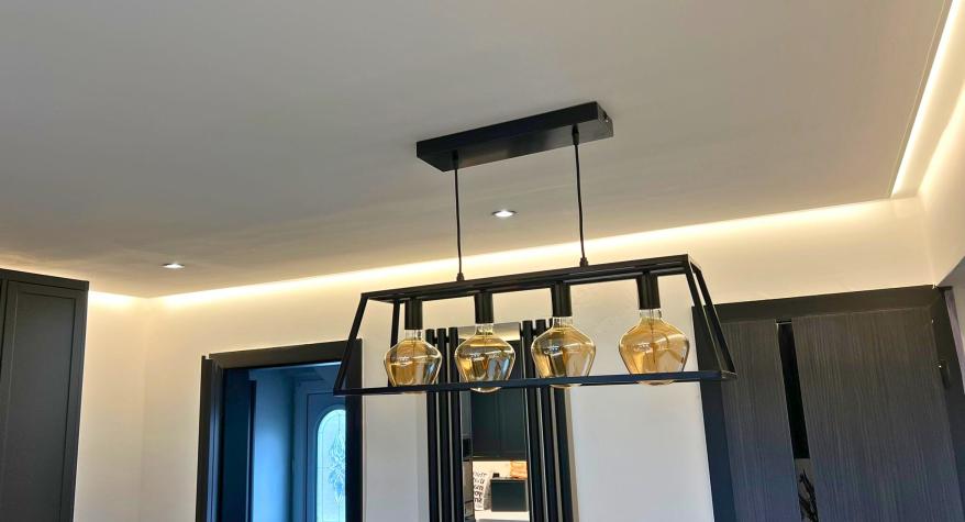 Lighting installation